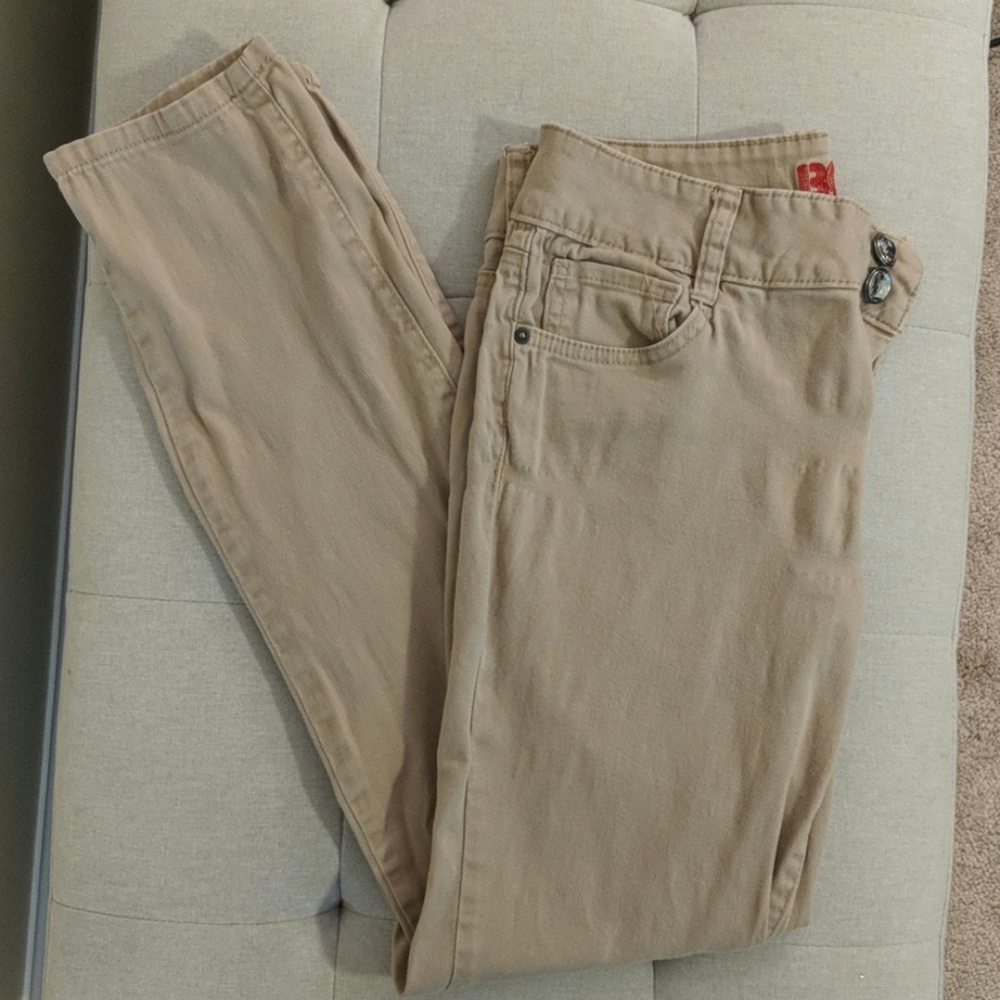 Skinny pants